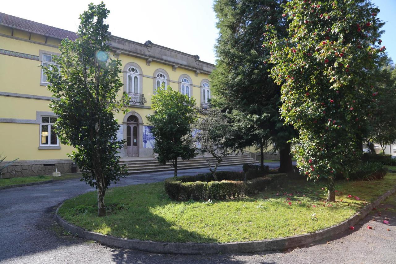 Inatel Entre-os-rios Hotel Portela (Porto)